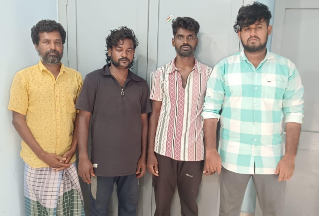 சேலத்தில் கொலை குற்றவாளிகள் நான்கு பேர் குண்டர் சட்டத்தின் கீழ்  சிறையில் அடைப்பு